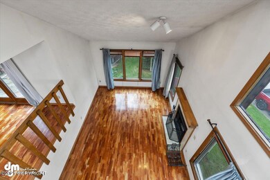 07-Living Room MS_2537