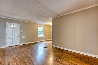 3727 N Swan Ridge Cir, Memphis, TN 38122 - photo 5