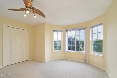 625 Oldfield Dr SE, Byron Center, MI 49315 - photo 4