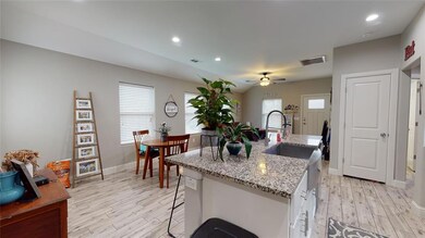 721 W Texas St, Denison, TX 75020 - photo 6