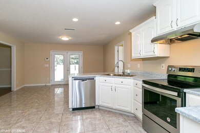 10_1278HILLARDHOWELLRD_2010_HiRes