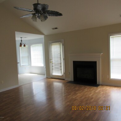 820 Hillside Dr, Wilmington, NC 28412 - photo 3