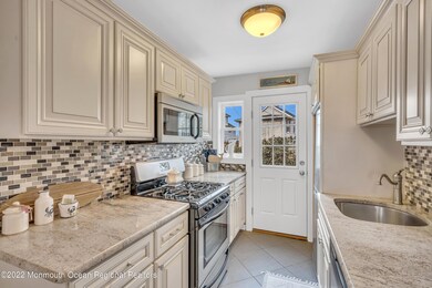31 Cedar Ave