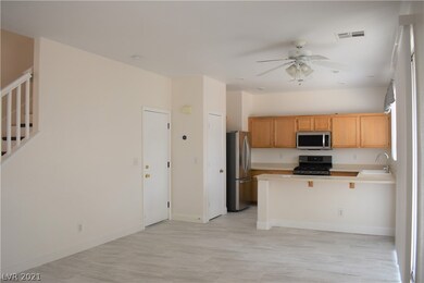 3321 Lark Bunting St, Las Vegas, NV 89117 - photo 7