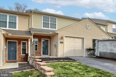 509 Dakemich Ct, Enola, PA 17025 - photo 3