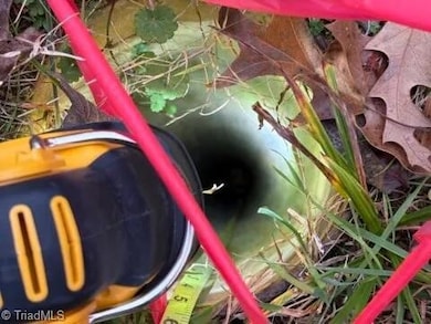 1110 Springview Dr, High Point, NC 27265 - photo 5