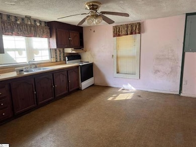 750 Belcher Rd, Boiling Springs, SC 29316 - photo 4