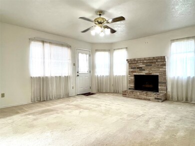 9307 Kingsflower Cir, Houston, TX 77075 - photo 7