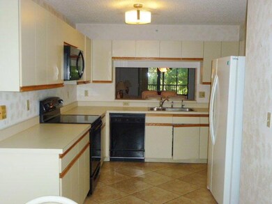 K-301 Kitchen 1