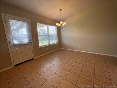 26136 E 89th Place S, Broken Arrow, OK 74014 - photo 5