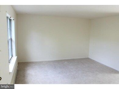 414 Blaker Dr, East Greenville, PA 18041 - photo 4