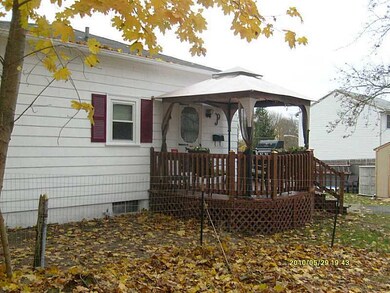 152 Phenix Ave, West Warwick, RI 02893 - photo 5