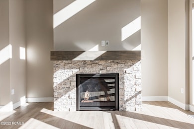 5_Great-Room_1800x1200_3858997