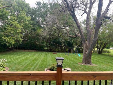 112 W 2nd St, Hoyt, KS 66440 - photo 5