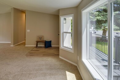 1809 NW Fir Ave, Redmond, OR 97756 - photo 5