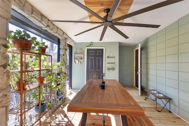 2430 Prospect St, Sarasota, FL 34239 - photo 5