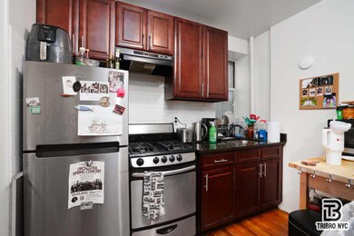 403 E 77th St unit 6, New York, NY 10075 - photo 3