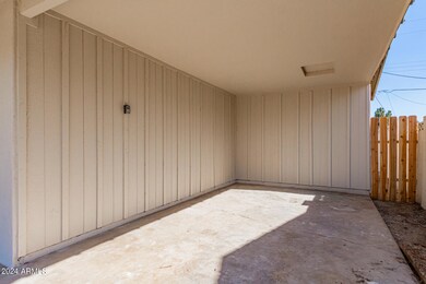 2653 N 48th Ln, Phoenix, AZ 85035 - photo 7