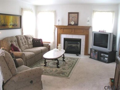 41 Rose Ln, Rensselaer, NY 12144 - photo 3