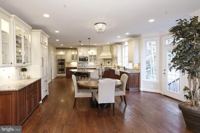 4525 Windsor Ln, Bethesda, MD 20814 - photo 4