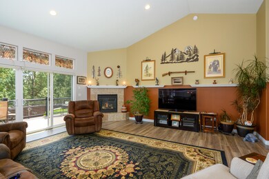 06 SW 35th Place