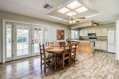 2933 S Extension Rd, Mesa, AZ 85210 - photo 6