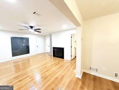 223 High Creek Dr unit 3A, Roswell, GA 30076 - photo 7