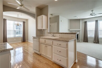 4 Brighton Ln, Bella Vista, AR 72715 - photo 4