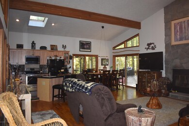 803 Willow Ct S, Hawley, PA 18428 - photo 3