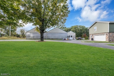 70 Mackenzie Rd, Hampton, NJ 08827 - photo 4