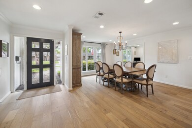 10210 Candlewood Dr, Houston, TX 77042 - photo 5