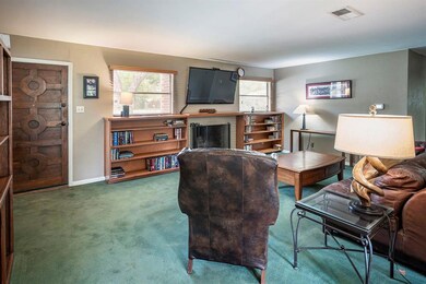 22 Dorothy Ln, Hurst, TX 76053 - photo 5