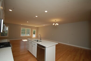 10 Sheffield Way unit 1E, Londonderry, NH 03053 - photo 6