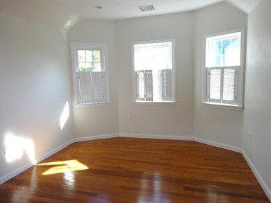 19 Mellen St unit 2, Dorchester Center, MA 02124 - photo 7