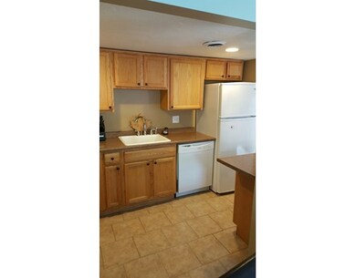 42 Meadow Pond Dr unit C, Leominster, MA 01453 - photo 5