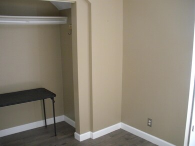 202 S Main St, Kirklin, IN 46050 - photo 6