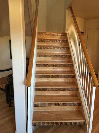 STAIR DETAIL