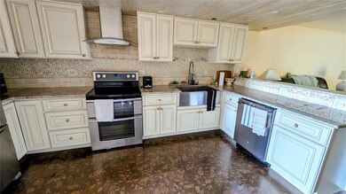 433 Paula Dr S unit 21, Dunedin, FL 34698 - photo 6