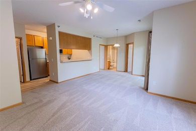 1740 SE La Grant Pkwy unit 18, Waukee, IA 50263 - photo 3