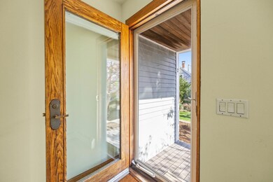 7-web-or-mls-31-franklin-st