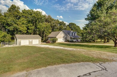 538 River Oaks Dr-13