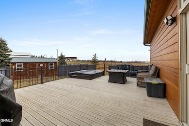 4802 Southview Dr, Williston, ND 58801 - photo 7