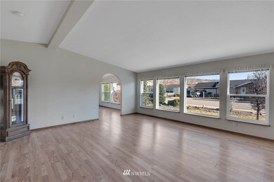 514 Newport Plaza, East Wenatchee, WA 98802 - photo 6