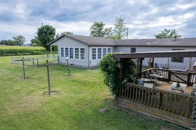 3659 S Warren Rd, Huntington, IN 46750 - photo 4