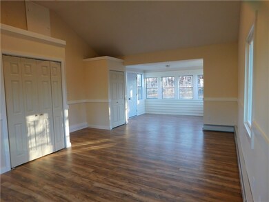 187 Northampton St, Warwick, RI 02888 - photo 7