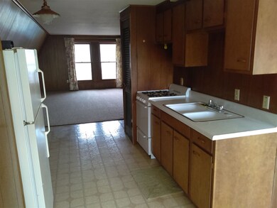 4352 E Defreese Rd, Syracuse, IN 46567 - photo 6