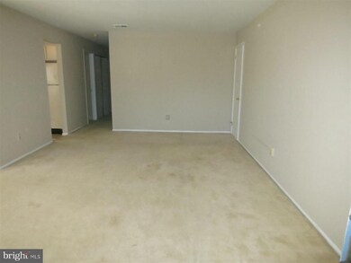 175 Wyndham Place, Trenton, NJ 08691 - photo 2