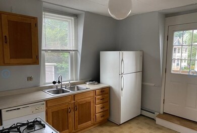 403 Putnam Ave unit 2, Cambridge, MA 02139 - photo 2