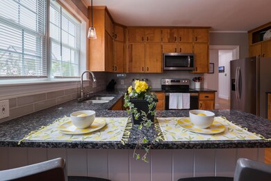 05 Kitchen