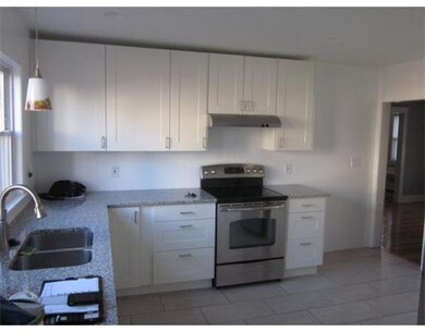 11 Taylor St, Quincy, MA 02170 - photo 3